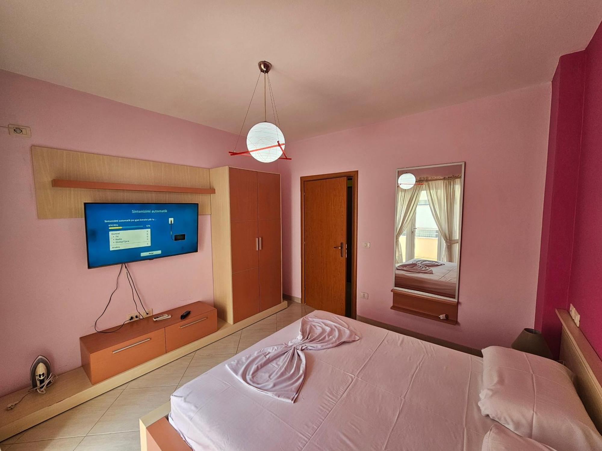 Bral Apartments 8 Two-Bedroom Beachfront Дуррес Экстерьер фото